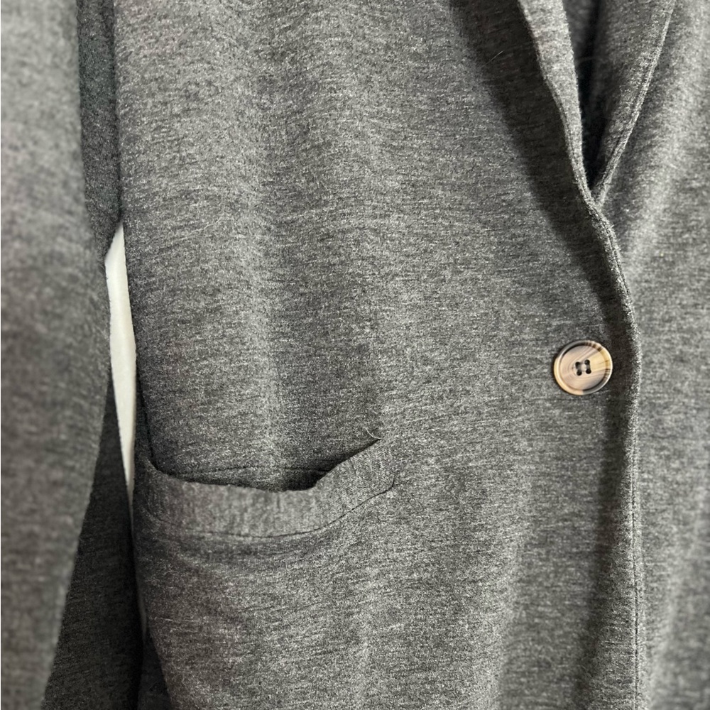 Gray blazer